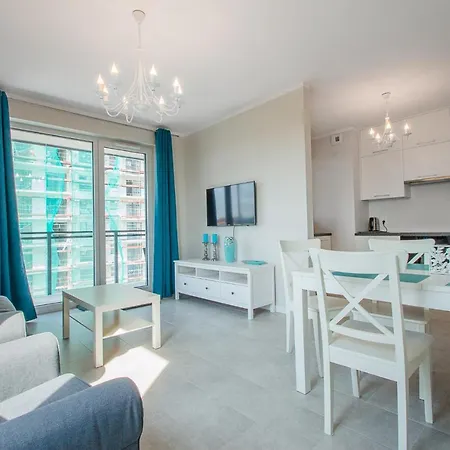 Apartmán With Two Bedrooms On The 10th Floor *